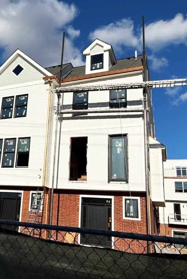 Perfect Gutter System for a Stylish, Functional Development